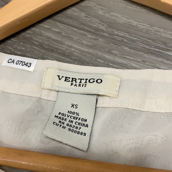 Fancy flowy top beige - Picture 5 of 5